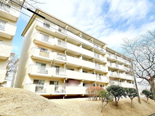 港南台つぐみ 4号棟 外観 港南台つぐみ 4号棟 外観