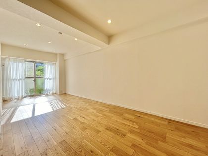 洋伸洋光台マンション 室内