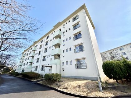 港南台めじろ団地 22号棟 外観
