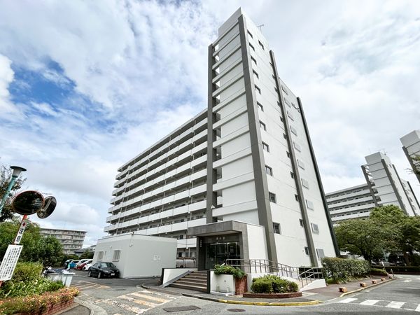野庭団地 634-3号棟 外観 野庭団地 634-3号棟 外観