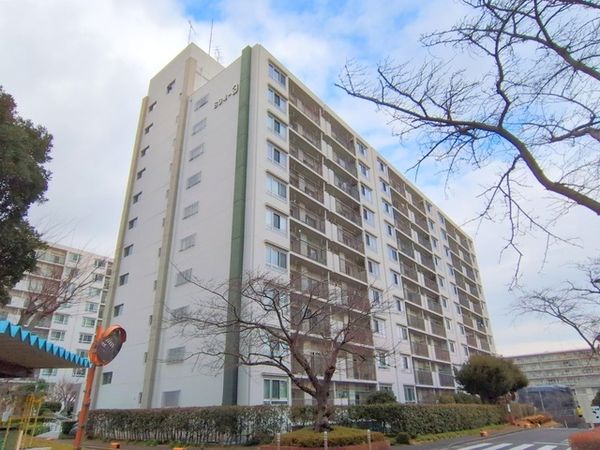 野庭団地 634-3号棟 外観 野庭団地 634-3号棟 外観
