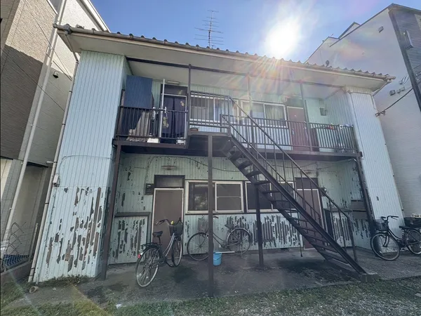 現地：（現況：古家有/2025年９月撮影）