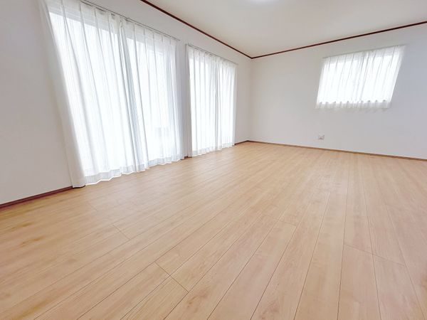 鶴見区北寺尾5丁目(新築戸建)1号棟 リビング