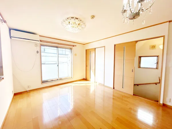 【LDK】2025年2月、全室クロス張替済みの綺麗なお部屋です。新生活を気持ち良くスタートすることができます。