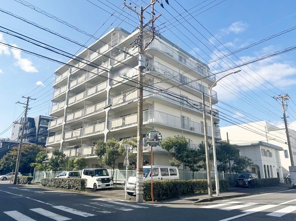 鶴見ハイライズ 外観