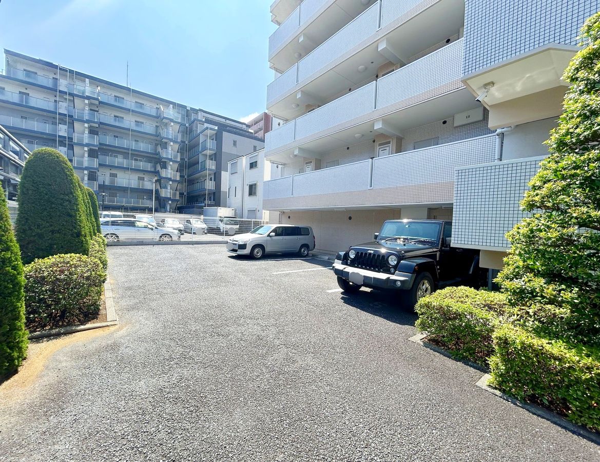 ドメイン横濱鶴見 駐車場 駐車場