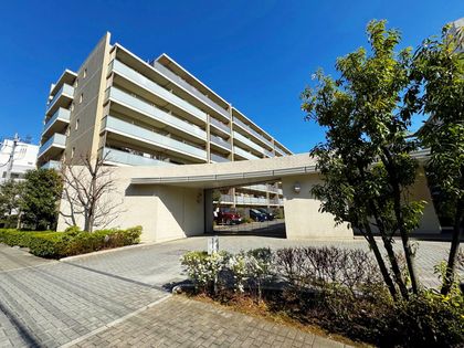 オーベルグランディオ横浜鶴見ブリーズテラス 外観