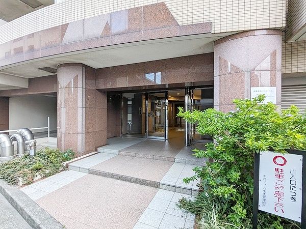 ネオマイム生麦 エントランス ネオマイム生麦 エントランス