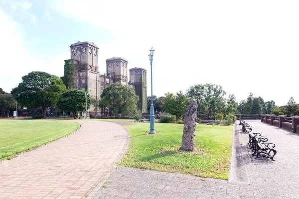 根岸森林公園まで徒歩2分（約１３０ｍ）