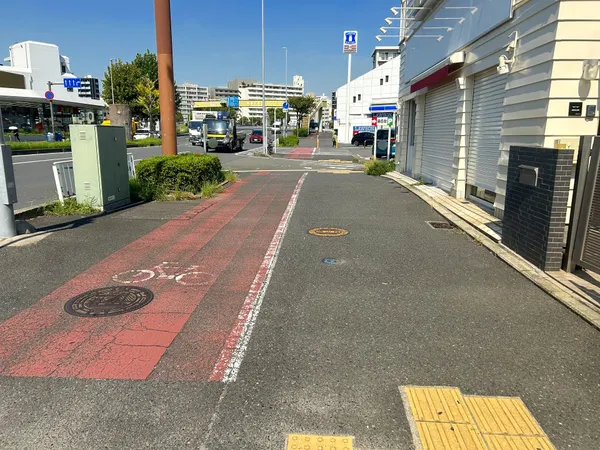 西側歩道