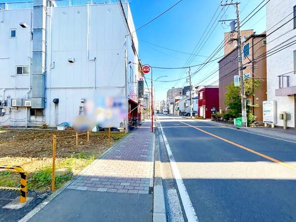 前面道路※２０２５年１１月撮影