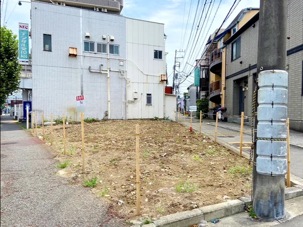 3方向角地のため陽当たり良好