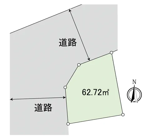 開放感のある北西角地に位置しています。前面道路の幅員は、北側・西側ともに約8.1ｍあり、ゆとりをもって車の出し入れができます。