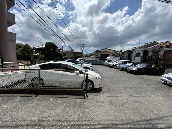 現況：駐車場（2025年7月撮影）