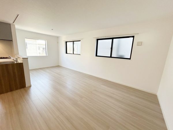 鶴見区下末吉3丁目 新築戸建(A号棟) リビング