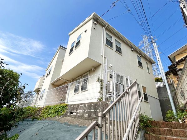 神奈川区三枚町(戸建) 外観