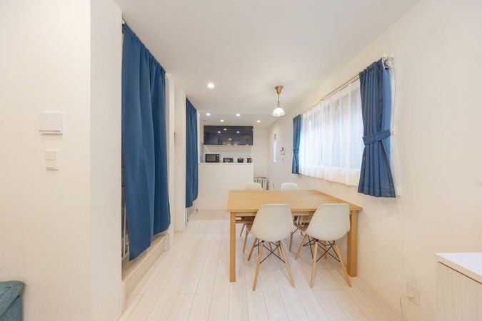 神奈川区松本町4丁目(戸建) リビング 神奈川区松本町4丁目(戸建) リビング