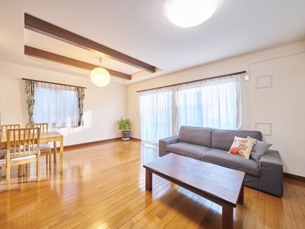 保土ケ谷区常盤台(戸建) リビング