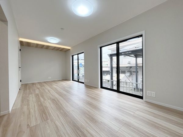 神奈川区三ツ沢西町(戸建) リビング 神奈川区三ツ沢西町(戸建) リビング