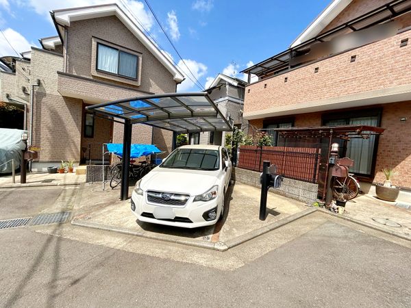 神奈川区六角橋5丁目(戸建) 駐車場