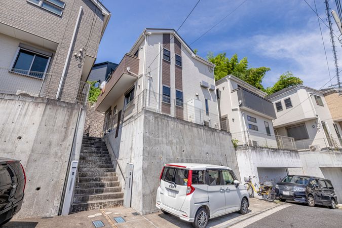 神奈川区三枚町(戸建) 外観