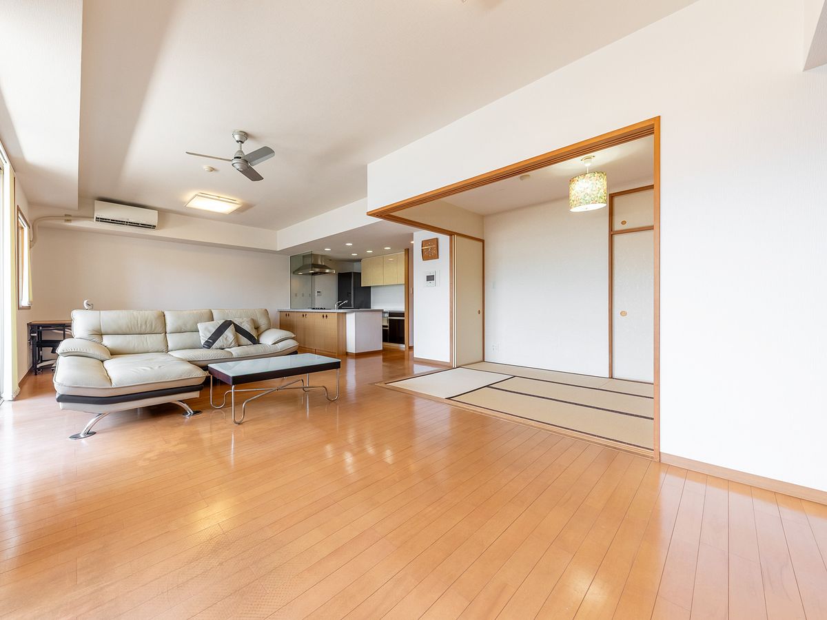 グランシティレイディアント横濱コンフォルト リビング リビング