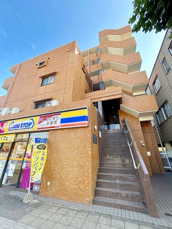 パーク・ノヴァ三ツ沢 外観