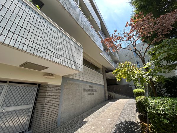 インペリアル東白楽ガーデンハウス エントランス