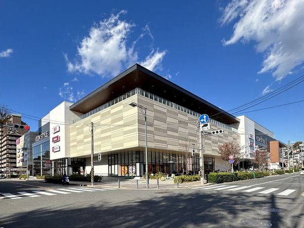 イオン天王町ショッピングセンター（約450ｍ）