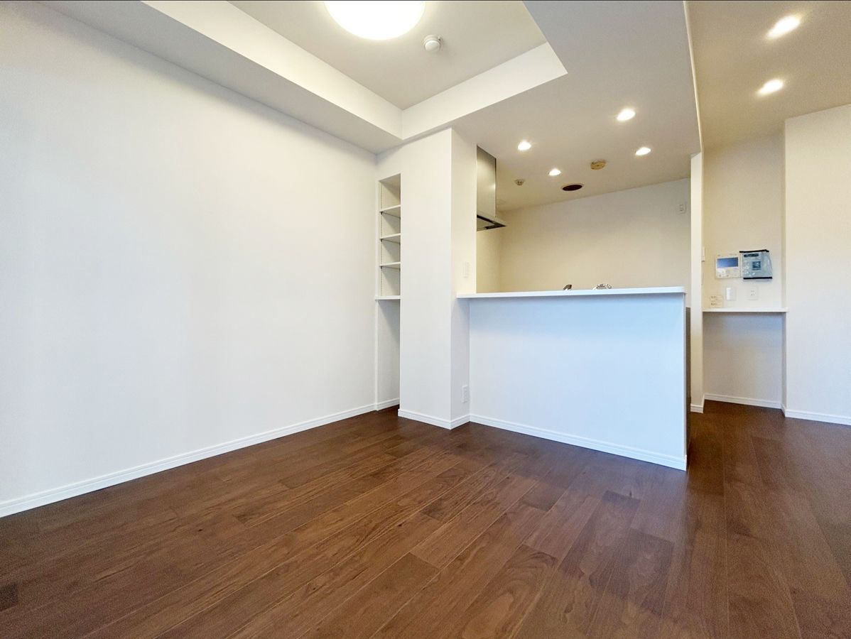 公園通り 壱番館 リビング リビング