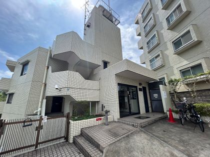 ヴェラハイツ三ツ沢公園 外観