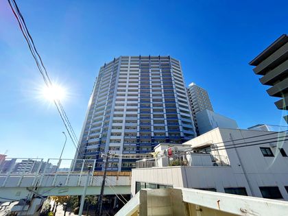 ヨコハマタワーリングスクエア ザ・イースト 外観