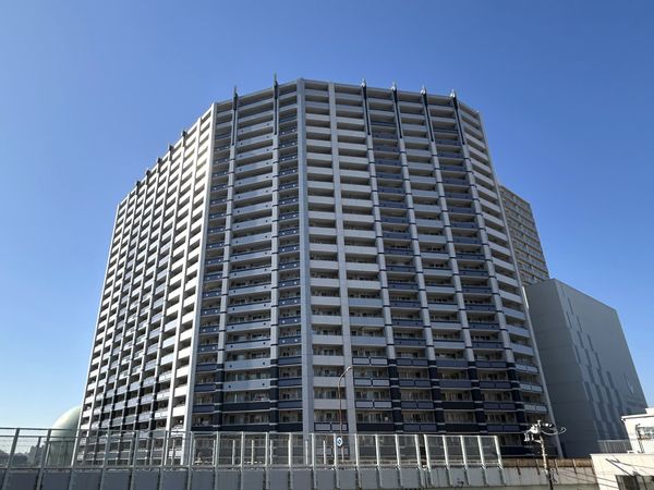 ヨコハマタワーリングスクエア ザ・イースト 外観