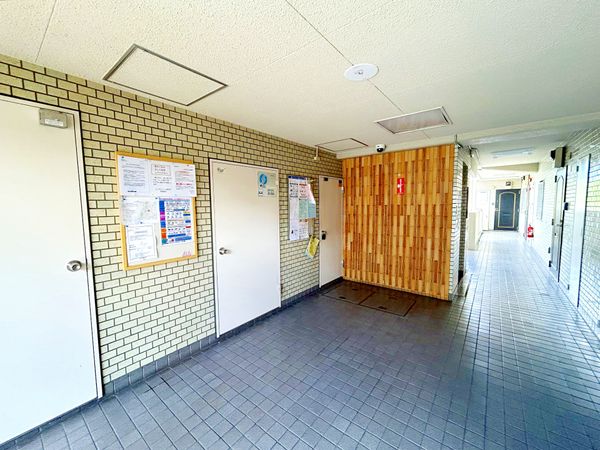 エンゼルハイム軽井沢 エントランス