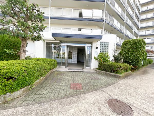 コープ保土ケ谷 A棟 エントランス コープ保土ケ谷 A棟 エントランス