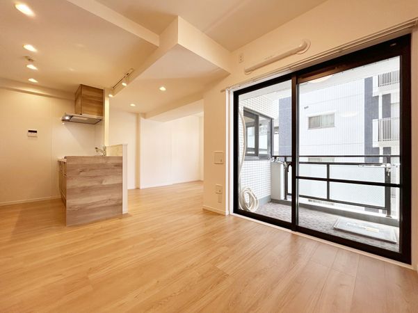 クリオ大通り公園弐番館 リビング