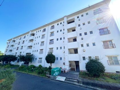 ガーデン山団地 9号棟 外観