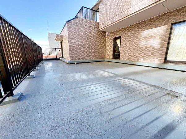 コスモ横浜星川 バルコニー コスモ横浜星川 バルコニー