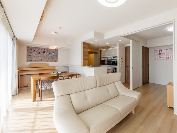 プラウド横濱星川 リビング