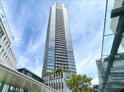 THE YOKOHAMA FRONT TOWER 外観