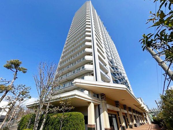 ヨコハマタワーリングスクエア ザ・イースト 外観