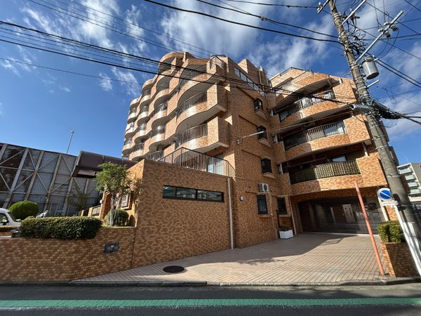 ライオンズマンション三ツ沢公園 外観