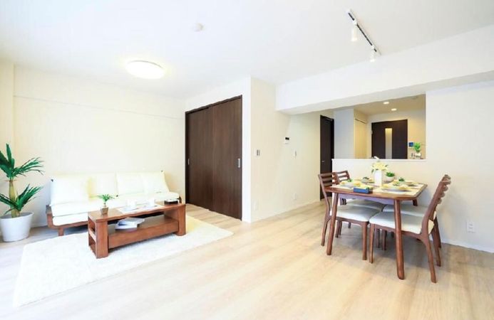 山手町マンション リビング 山手町マンション リビング