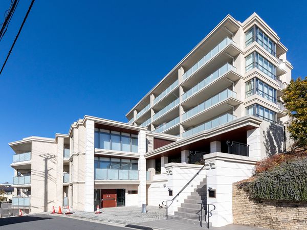 ヴェレーナ横浜三ツ沢 外観