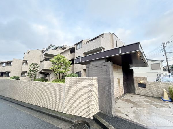 パーク・ハイム三ツ沢 外観