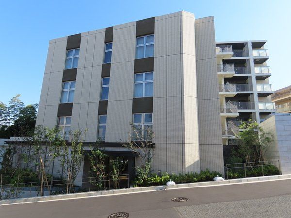 ジェイグラン横浜片倉町 外観