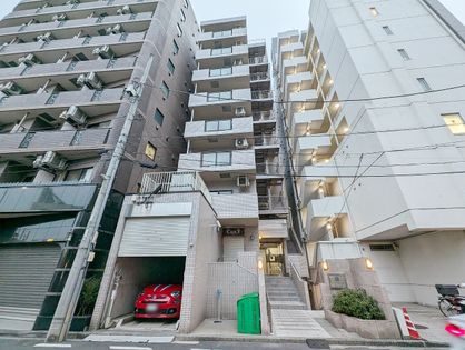 カインドステージ横浜台町 外観
