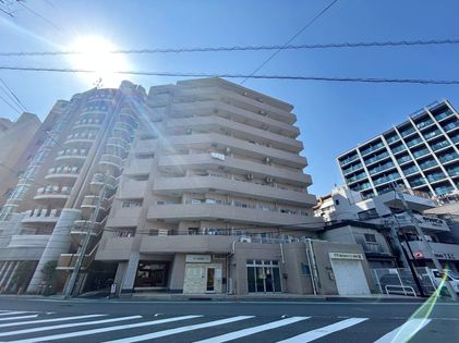 コスモ横浜大通公園 外観