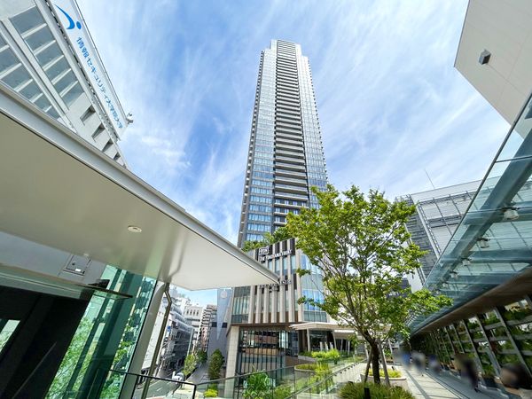 THE YOKOHAMA FRONT TOWER 外観