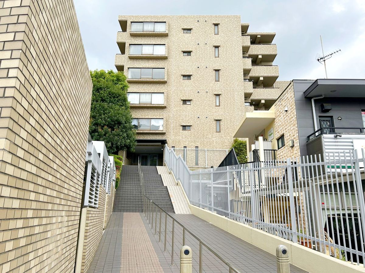 三ツ沢上町パーク・ホームズ弐番館 外観 外観